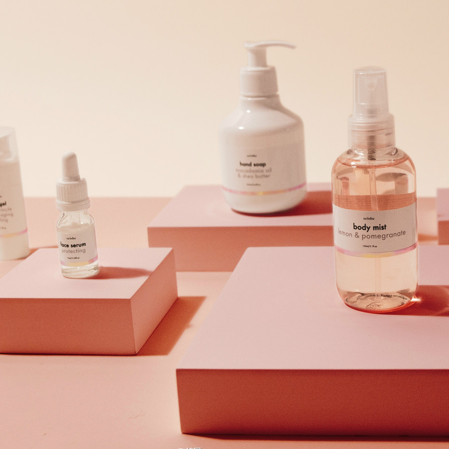 上?；瘖y品包裝瓶廠家談包裝設計中的扁平化設計理念應用研究