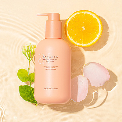 Dior“羽衣霓裳”杠上花西子，國際大牌也想做“中國風(fēng)”