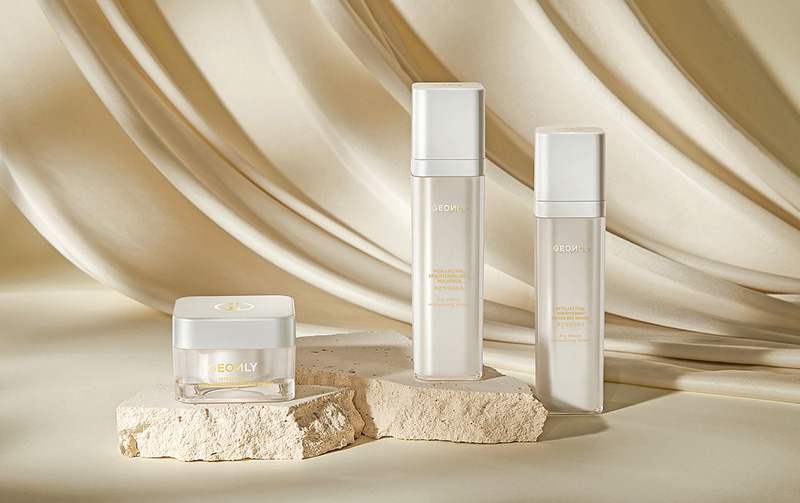 化妝品包裝瓶廠家：我們?cè)撊绾芜M(jìn)行化妝品保鮮呢？