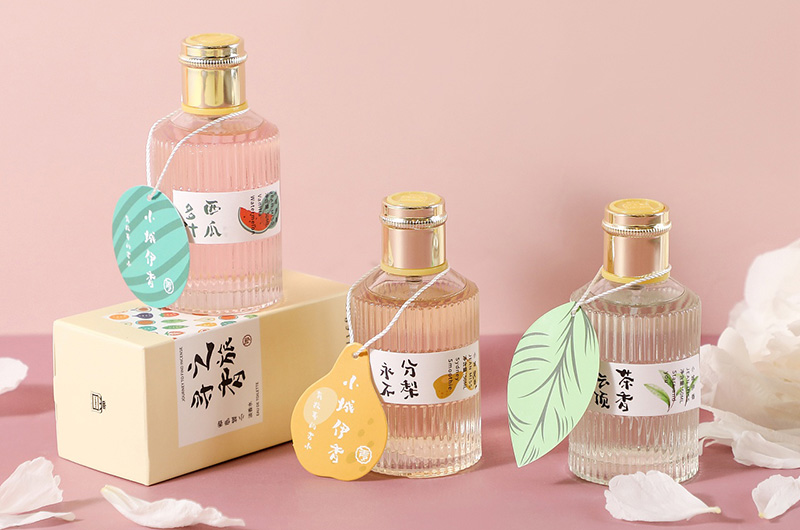 11家國(guó)際美妝巨頭2021年總業(yè)績(jī)超9000億，多家企業(yè)計(jì)劃提價(jià)“保利潤(rùn)”