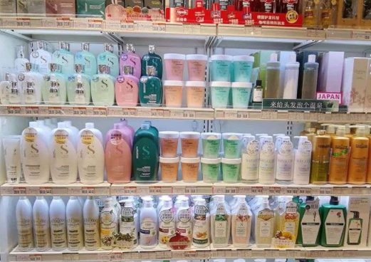 這屆年輕人，還在為買洗發(fā)水頭疼