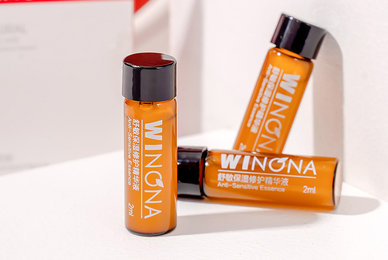 塑料瓶表面處理技術(shù)：噴砂與噴涂的對(duì)比與應(yīng)用